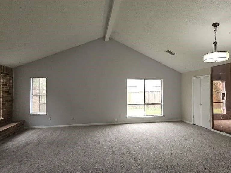 7222 Northleaf Dr — Photo 2