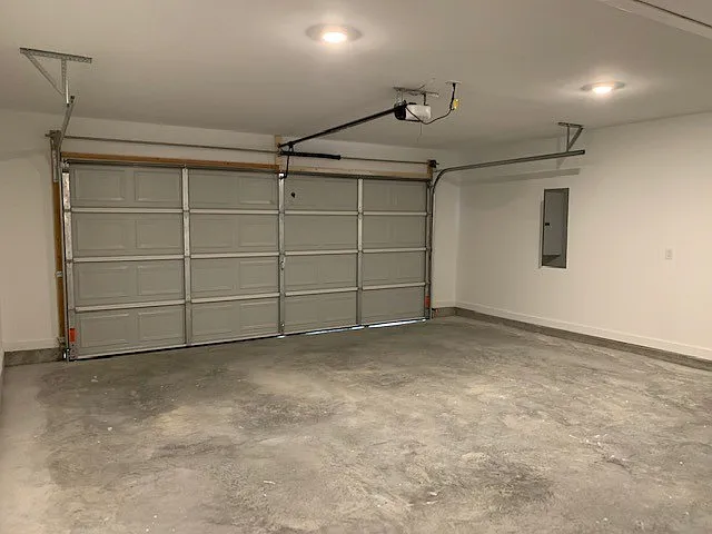547 Preserve Cir — Photo 15