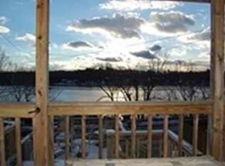 611 Northampton St, Holyoke, MA 01040