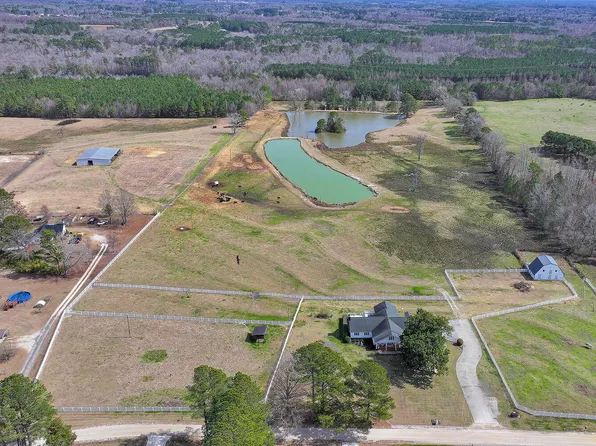 195 Williams Rd, Coats, NC 27521