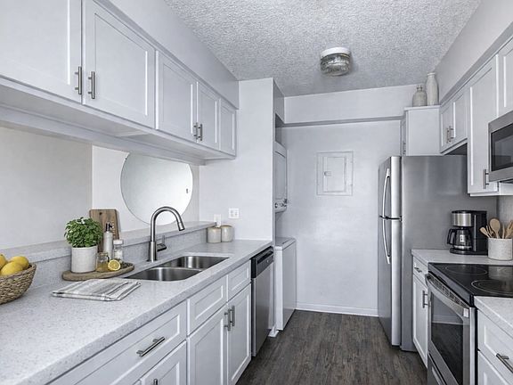 2nd image of 910 NW 79th Ter #781101
