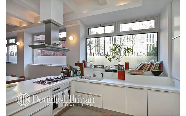 Rented by Douglas Elliman | media 2