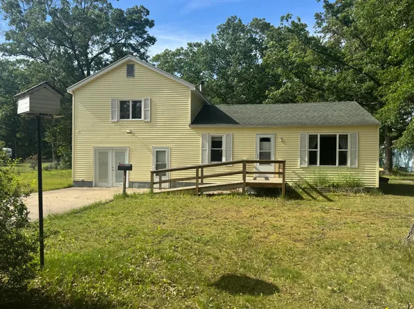 6878 Evanston Ave, Muskegon, MI 49442