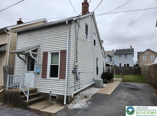 1001 Crane St, Catasauqua, PA 18032