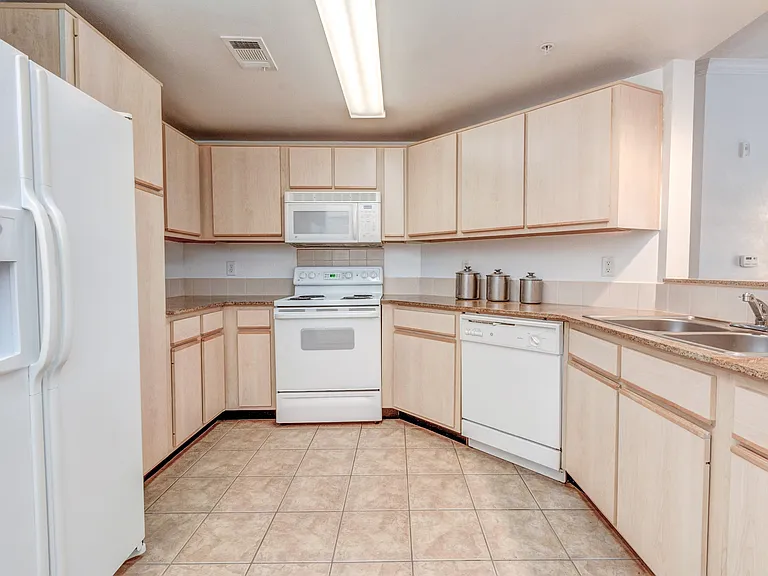 6030 Winsome Ln — Photo 13
