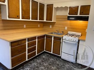 51 Knowlton St #2L, Riverside, RI 02915