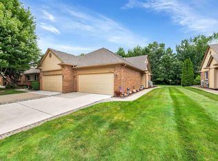 46712 Country Ln, Macomb, MI 48044