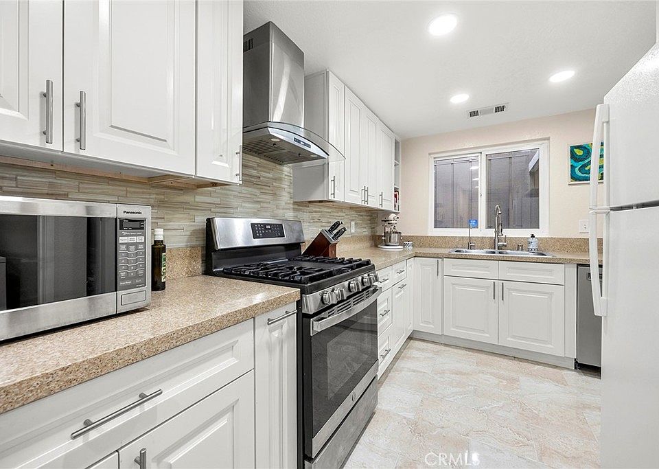 1st image of 2369 S Reservoir St