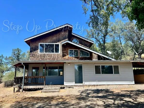20175 Blackberry Ln, Soulsbyville, CA 95372