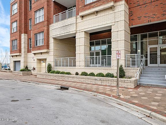 2nd image of 100 Sky Sail Boulevard #104