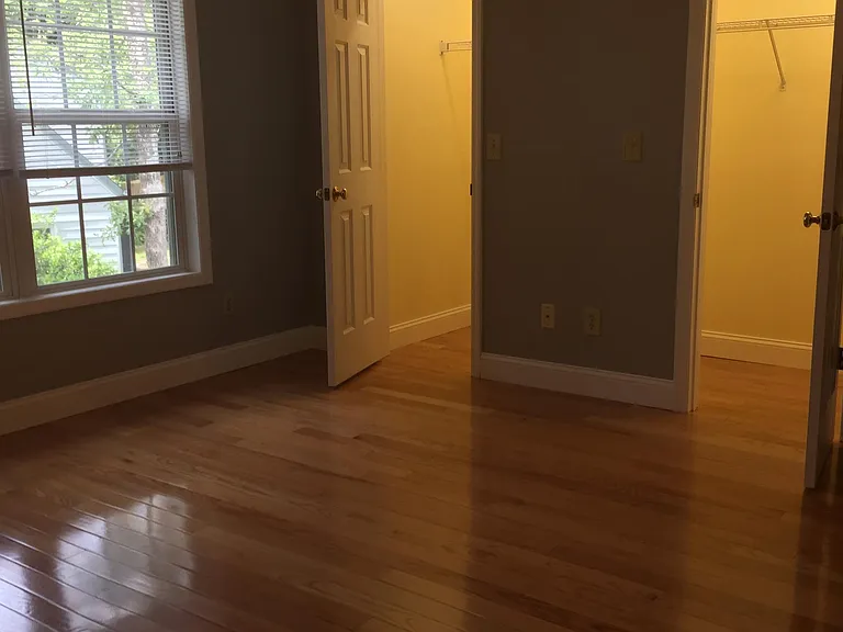 307 Walnut St — Photo 5