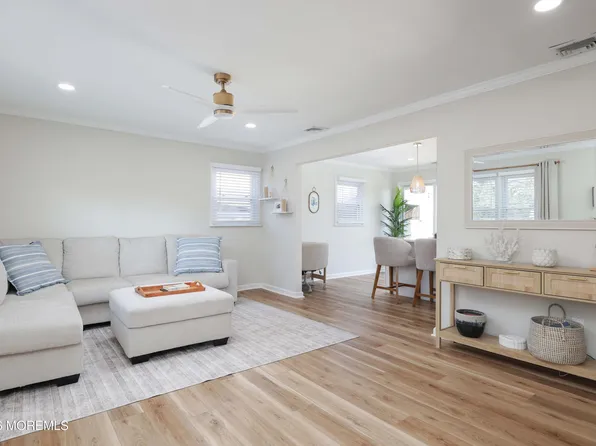 1345 Bay Ave, Toms River, NJ 08753