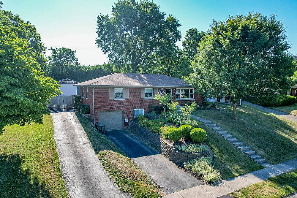 1808 Traveller Rd, Lexington, KY 40504 Zillow