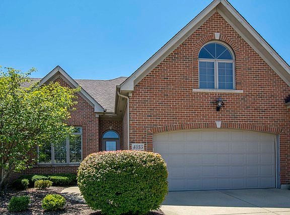 2nd image of 4015 Ashwood Park Ct #4015