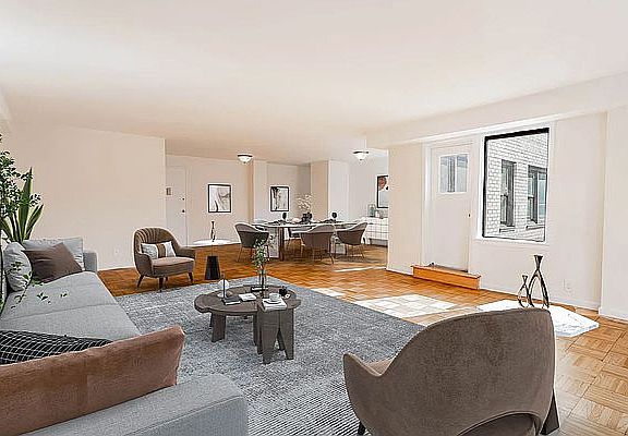 4th image of 355 E 72nd St APT 18G