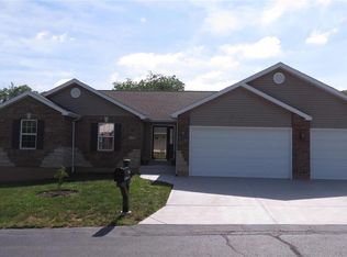 5004 Coffman Ln, Imperial, MO 63052