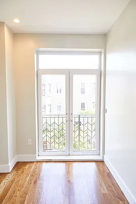 Rented by Brooklyn Group | media 14