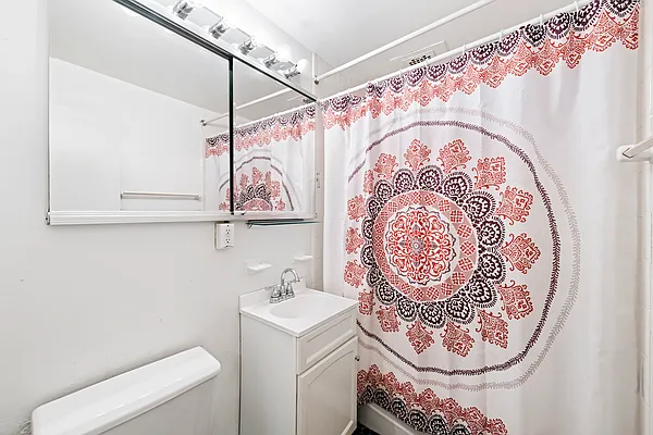 Sold by Compass | media 4