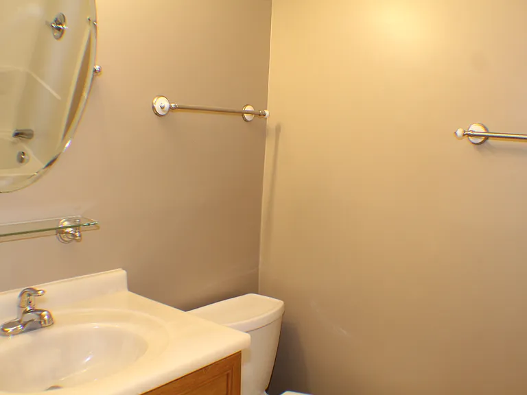 8008 Tyson Oaks Cir — Photo 30