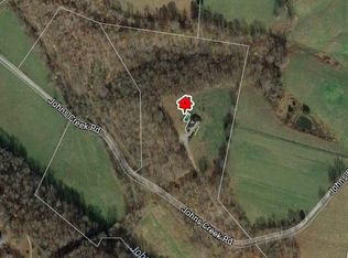 644 Johns Creek Rd, Lafayette, TN 37083