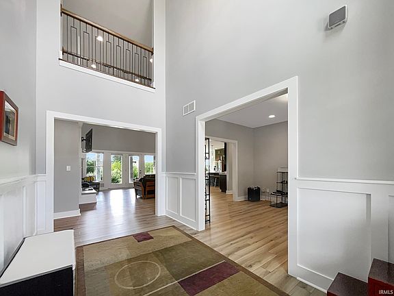 4th image of 6033 Waterbury Ct