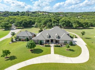 159 Loma Blanca Ln, Cresson, TX 76035