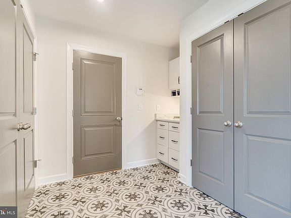 3rd image of 4975 Longmire Way Lot 149