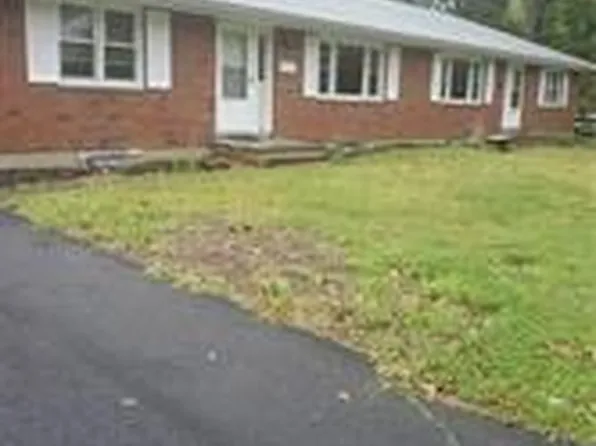 349 S Middletown Rd, Nanuet, NY 10954