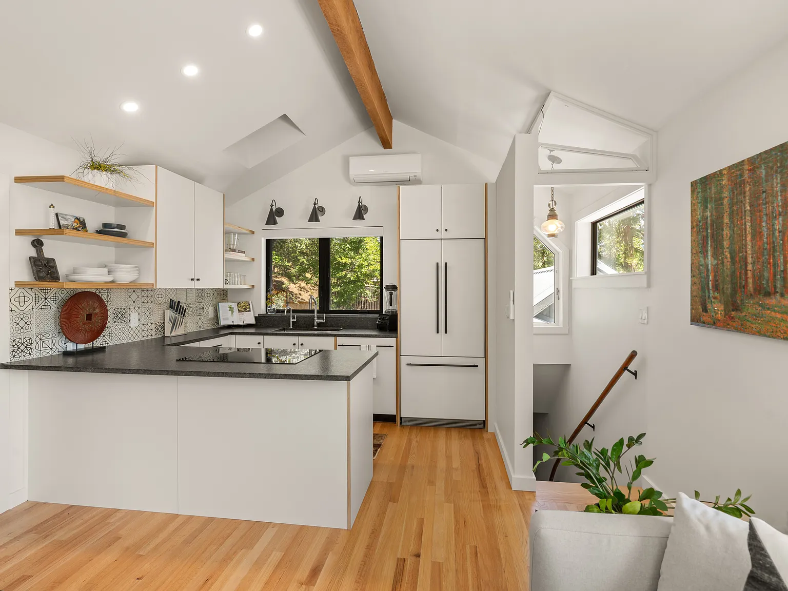 1 bed, $3,000 — Photo 3