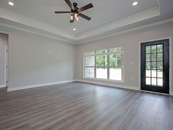 4th image of 121 Dena Kay Dr