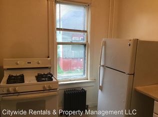2807 N 11th Ln, Milwaukee, WI 53206
