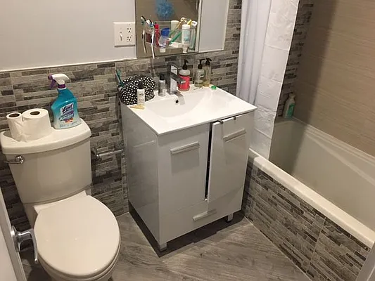 Rented by Premier Metro Realty Corp | media 38