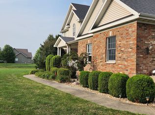 11340 Country Garden Ln, Maroa, IL 61756