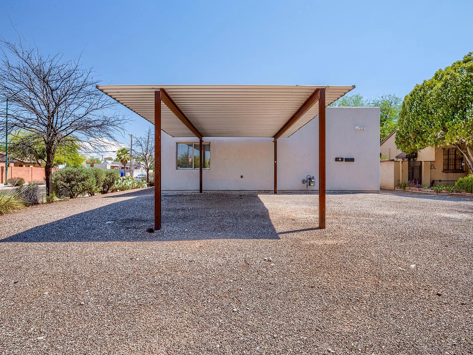 4 bed, 1520 sqft, $2,600 — Photo 3
