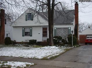 1736 Longwood Dr, Mayfield Heights, OH