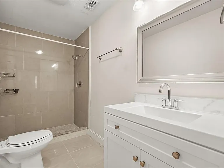 948 Ocala Woods Ln — Photo 13