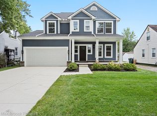 2104 Dallas Ave, Royal Oak, MI 48067