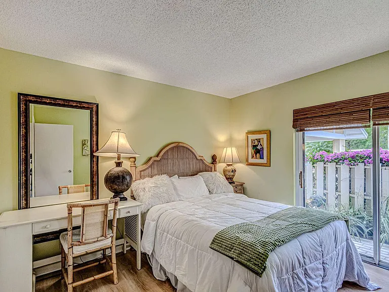 3667 Cape Pointe Cir — Photo 22