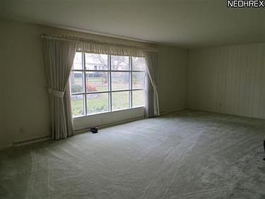 2nd image of 703 Woodland Ave