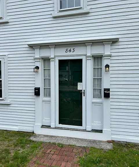 843 N Main St #1 — Photo 3