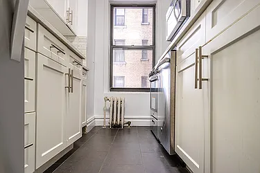 Rented by Rita S Citrin, LREB