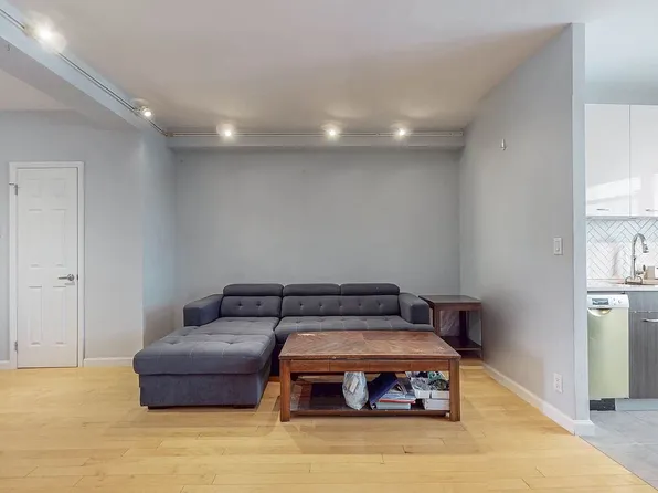 9905 63rd Dr APT 11R, Rego Park, NY 11374