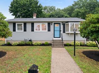 136 Pond St, Rockland, MA 02370