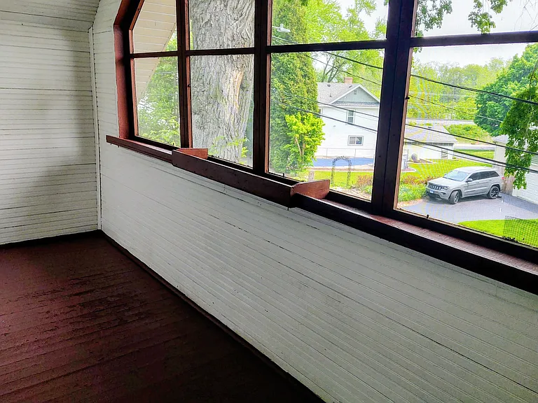 402 Vine St #1/2 — Photo 15
