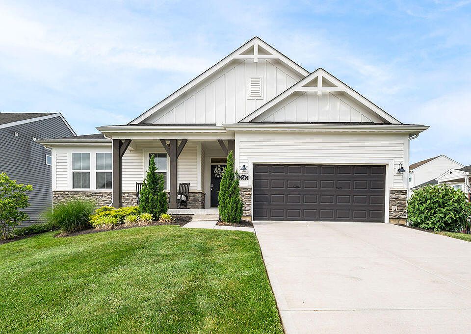 1st image of 2349 Lucca Way