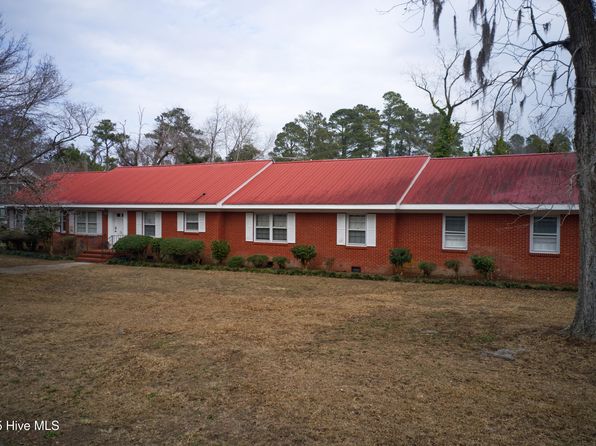 33 Gapway Road, Fair Bluff, NC 28439