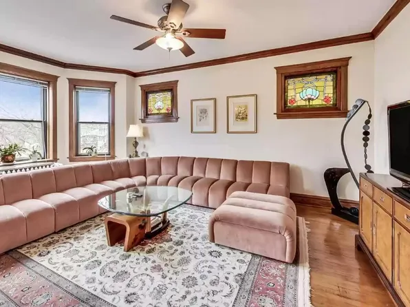 4519 N Rockwell St #2, Chicago, IL 60625