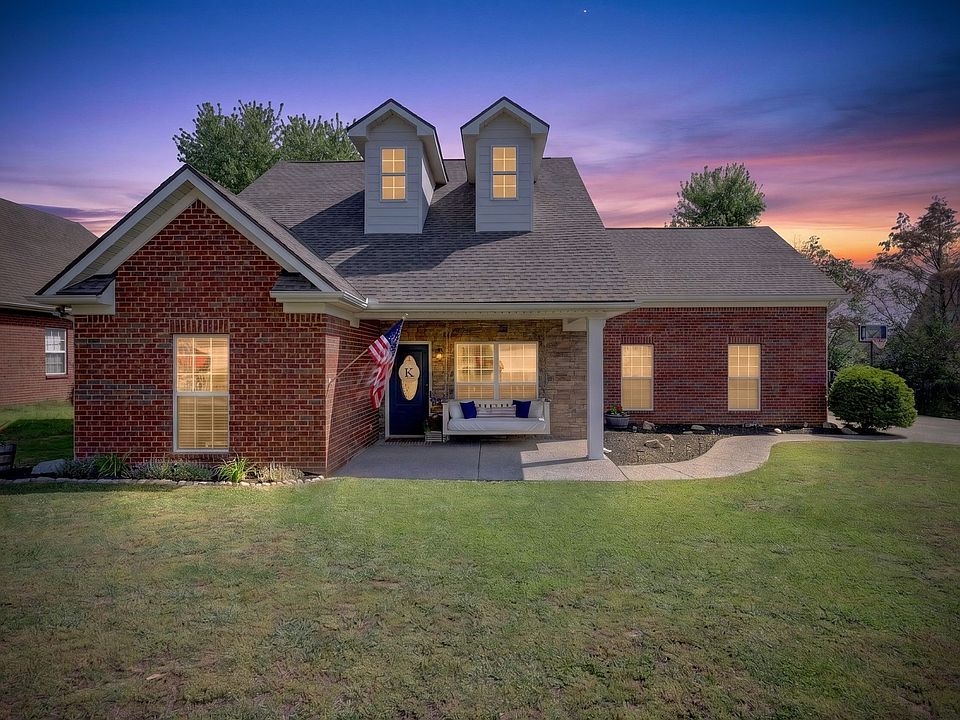 1st image of 4002 Lilac Ln