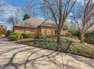 725 Ashcreek Ct, Roswell, GA 30075