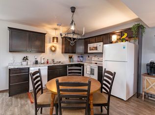 Pineview Townhomes, Jordan, MN 55352